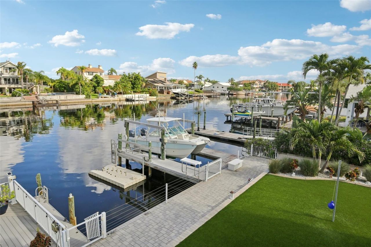 5521 Windward Way, New Port Richey, FL 34652 Photo