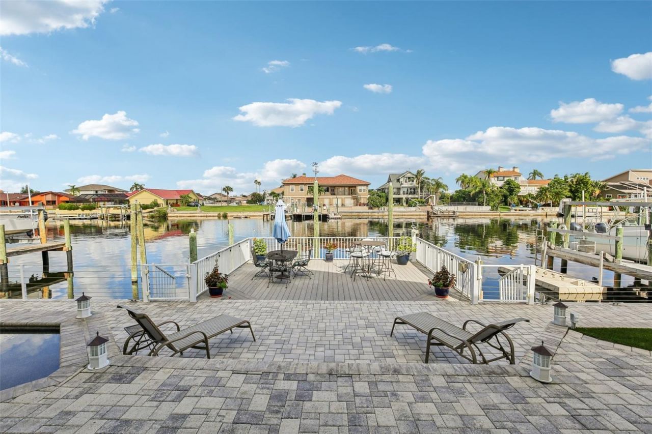 5521 Windward Way, New Port Richey, FL 34652 Photo