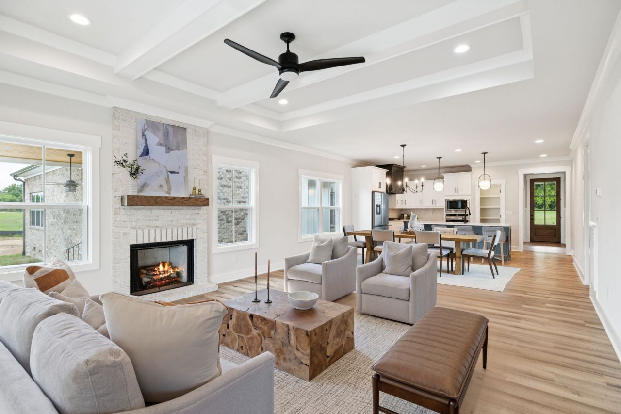 1050 Gadwall Ln, Spring Hill, TN 37174 Main Photo