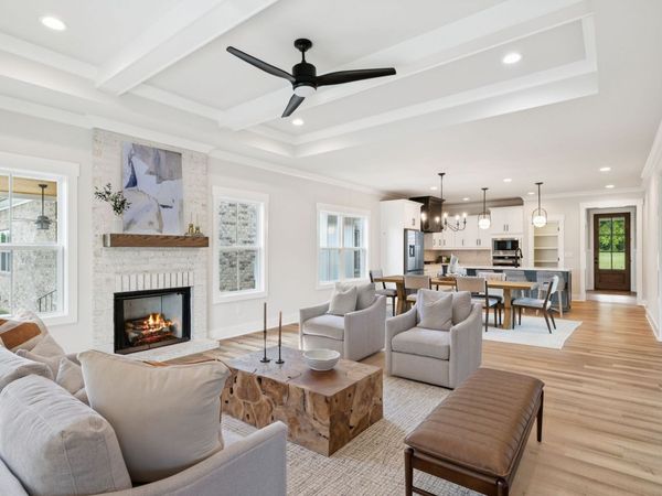 1050 Gadwall Ln, Spring Hill, TN 37174