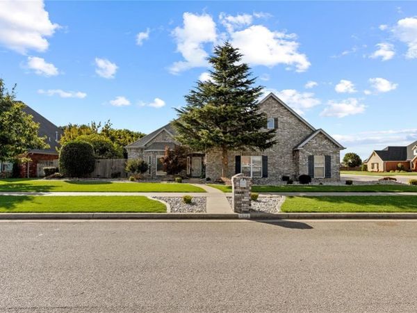 1325 Birch Street, Weatherford, OK 73096