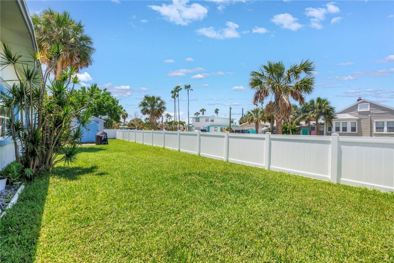 360 71st Avenue, Saint Pete Beach, FL 33706 Photo