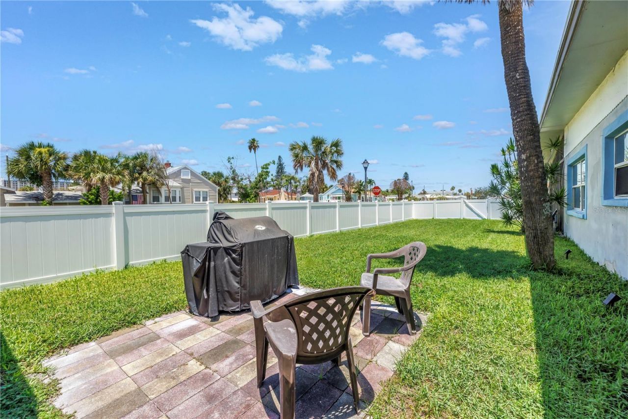 360 71st Avenue, Saint Pete Beach, FL 33706 Photo