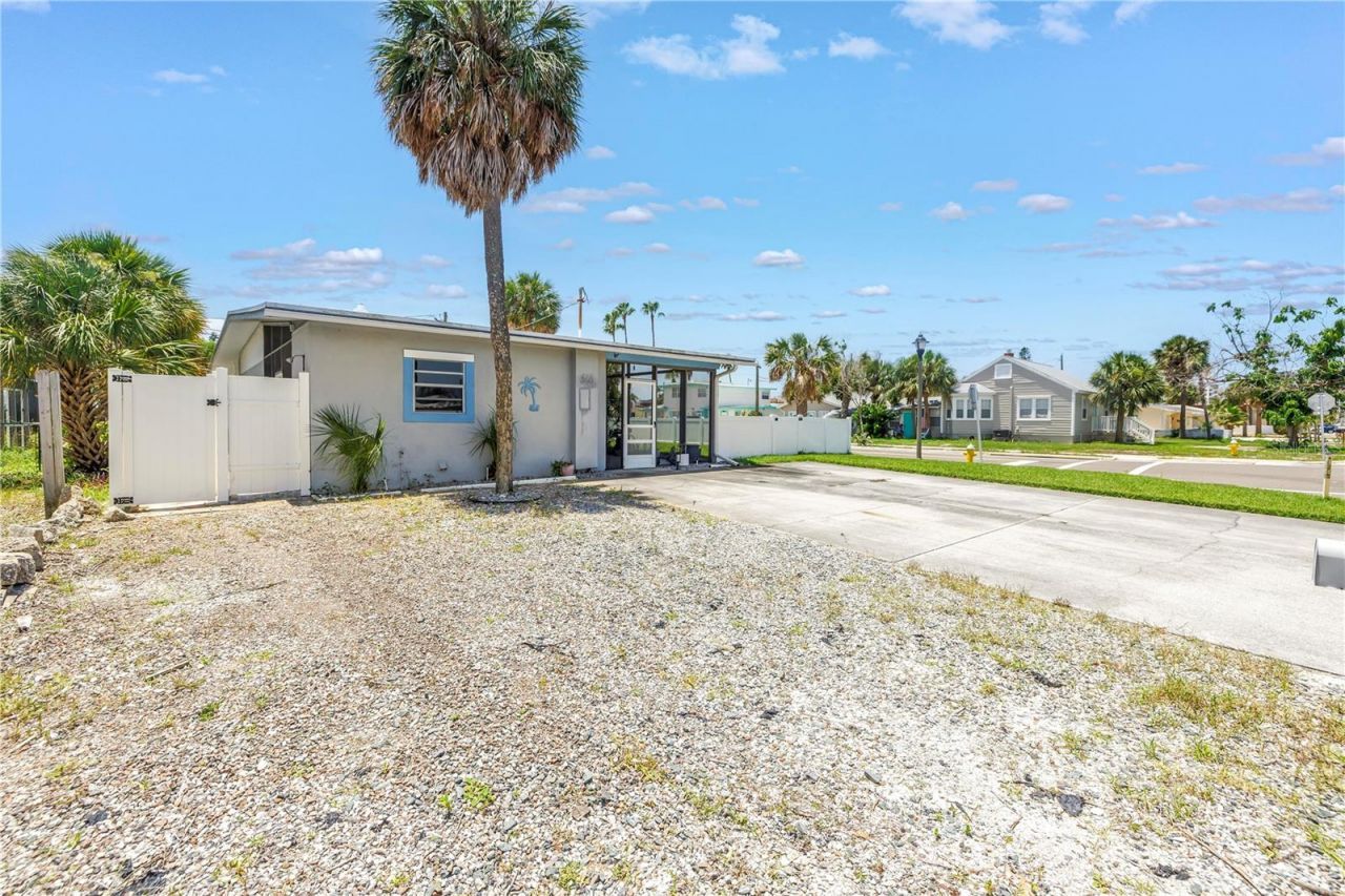 360 71st Avenue, Saint Pete Beach, FL 33706 Photo