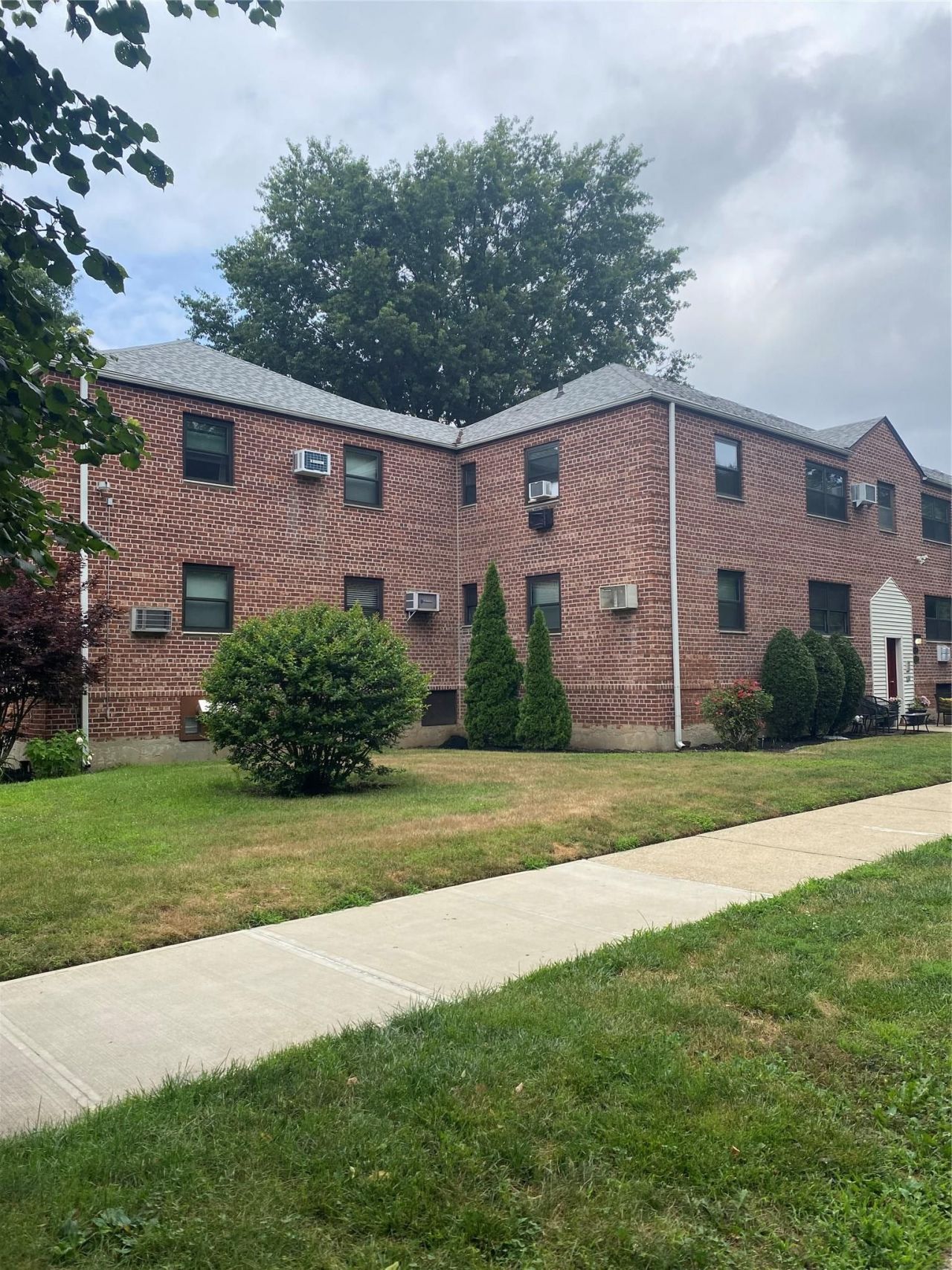 8011 Shore Parkway, Unit 287, Howard Beach, NY 11414 Main Photo