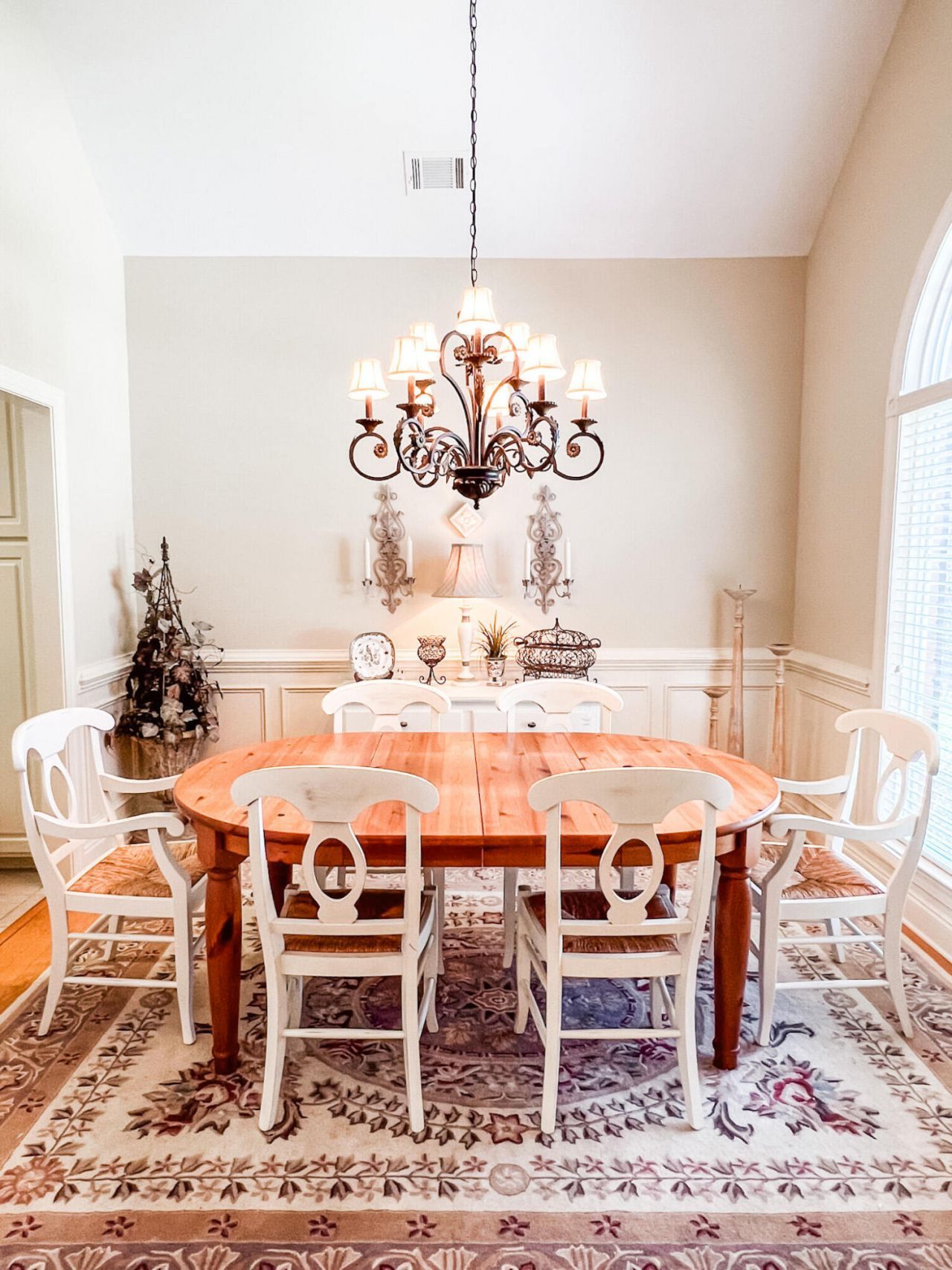 217 Khaki Court Photo 4