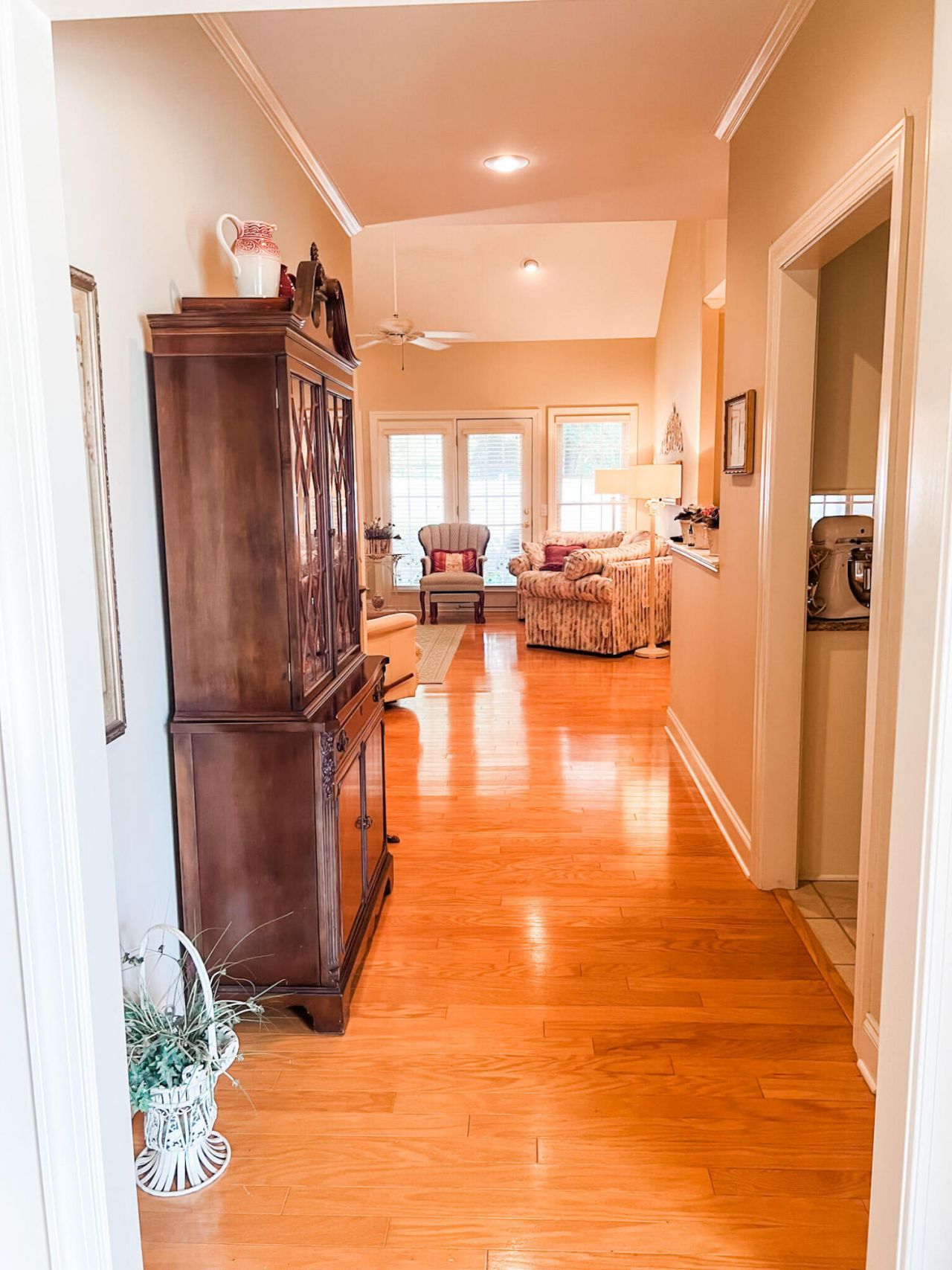 217 Khaki Court Photo 5