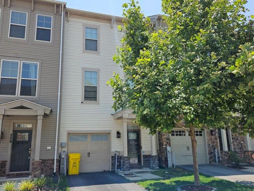 211 Tanner Lane, Glen Burnie, MD 21060 Main Photo