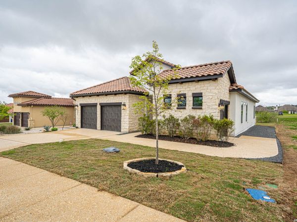 2053 Toscano Way, Kerrville, TX 78028