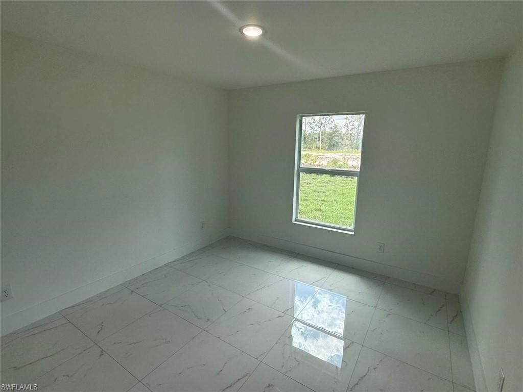 322 Mcarthur Blvd, Lehigh Acres, FL 33974 Photo