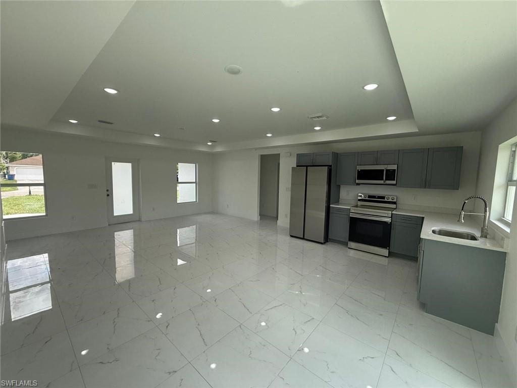 322 Mcarthur Blvd, Lehigh Acres, FL 33974 Photo