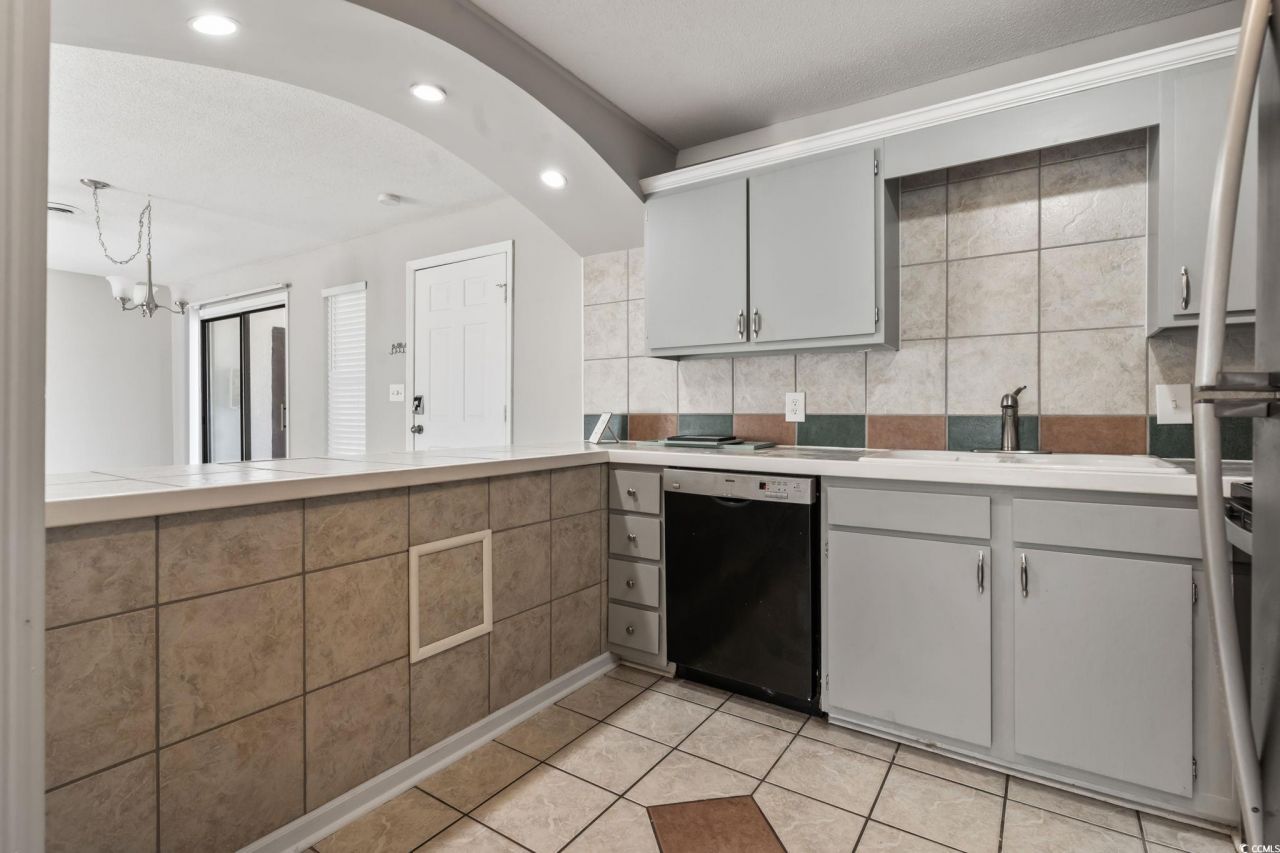 407 28th Ave. S Photo 13