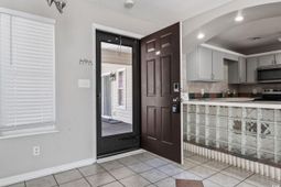 407 28th Ave. S photo 4