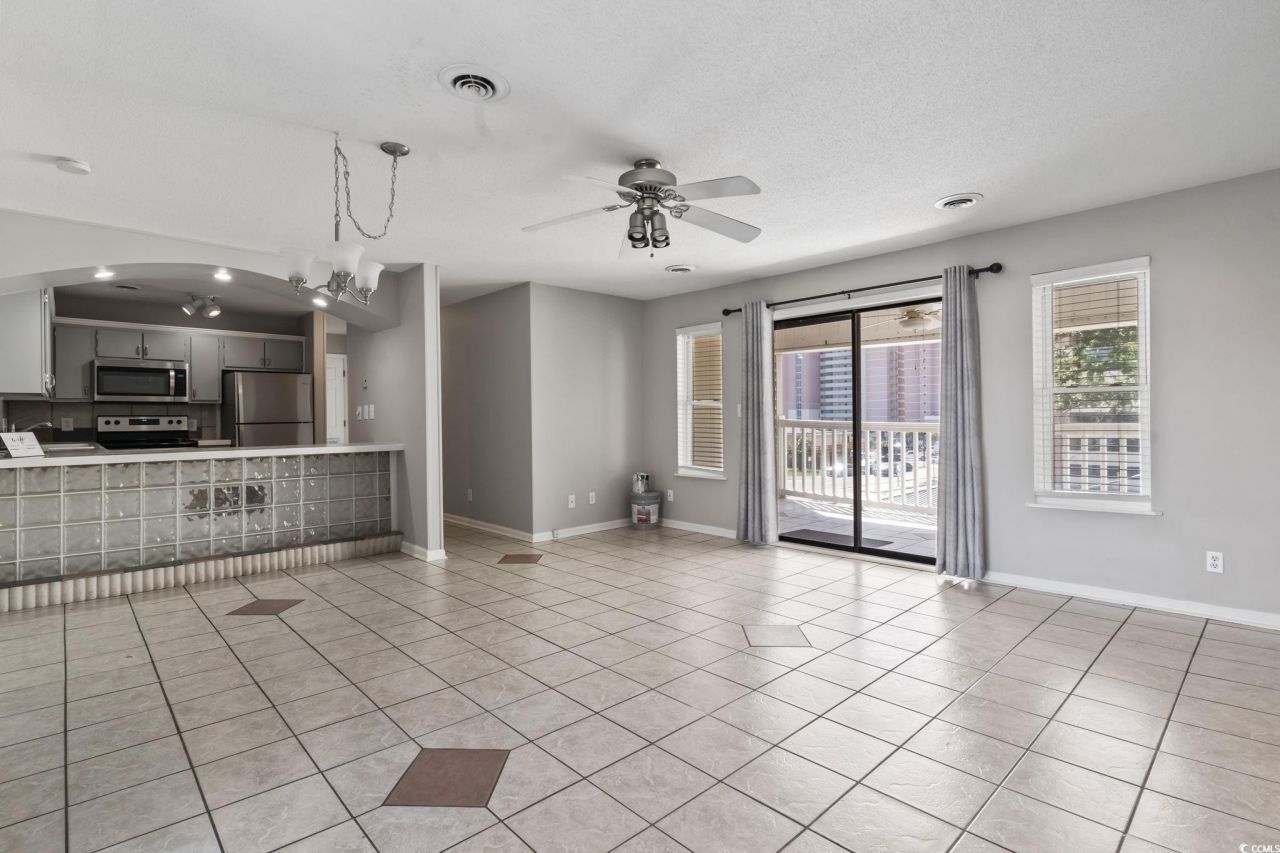 407 28th Ave. S Photo 4