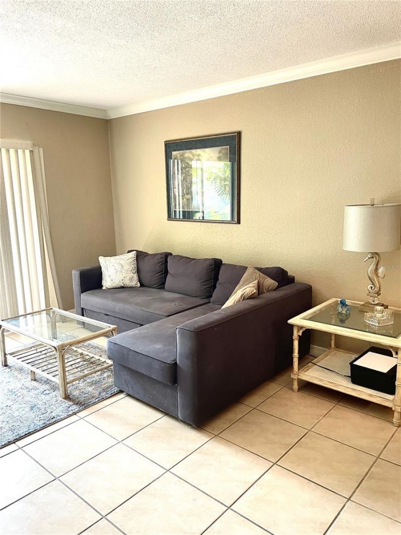 912 La Costa Circle, Unit 3, Sarasota, FL 34237 Photo