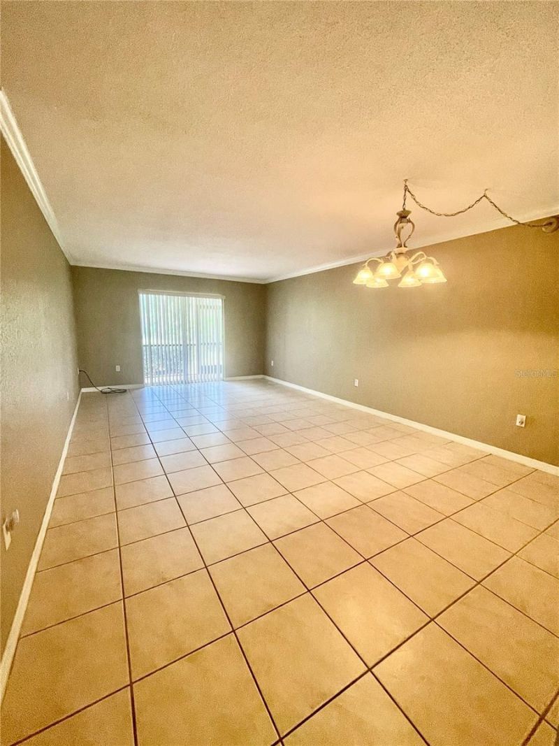 912 La Costa Circle, Unit 3, Sarasota, FL 34237 Photo