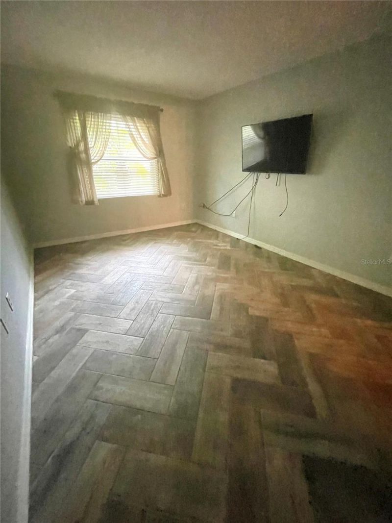 912 La Costa Circle, Unit 3, Sarasota, FL 34237 Photo