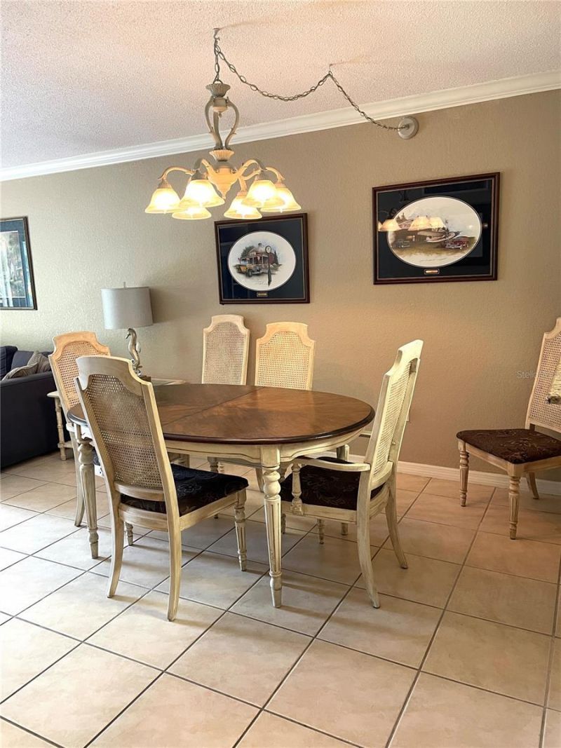 912 La Costa Circle, Unit 3, Sarasota, FL 34237 Photo