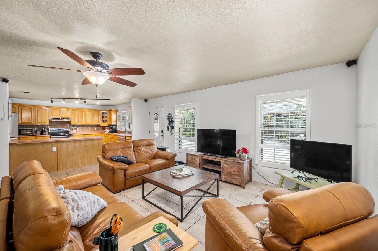 11490 NE 109th Place, Archer, FL 32618 Photo