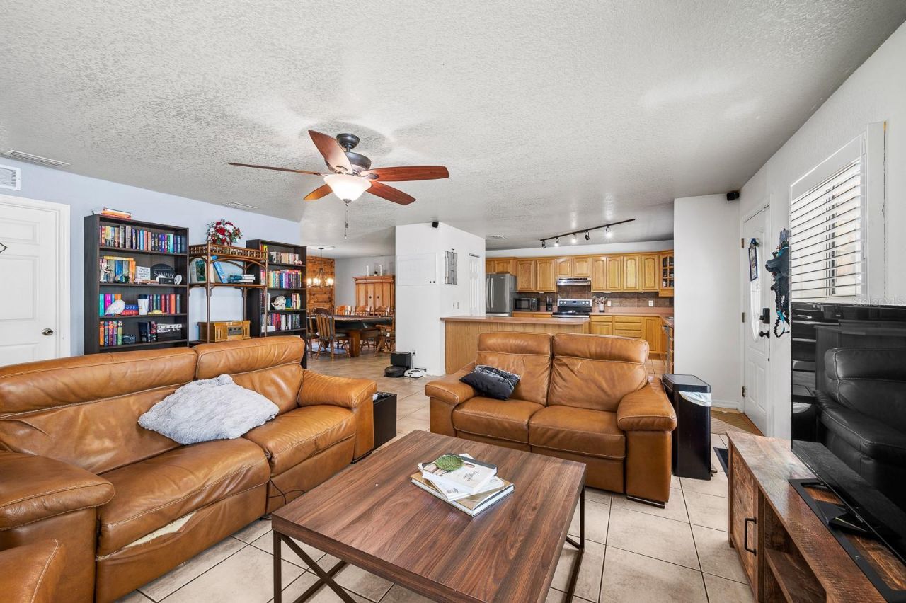 11490 NE 109th Place, Archer, FL 32618 Photo