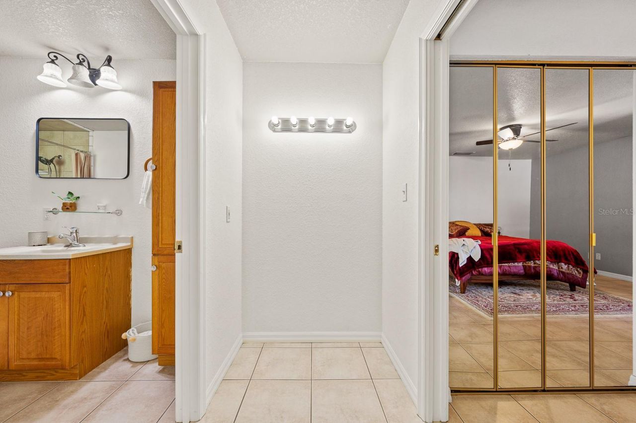 11490 NE 109th Place, Archer, FL 32618 Photo