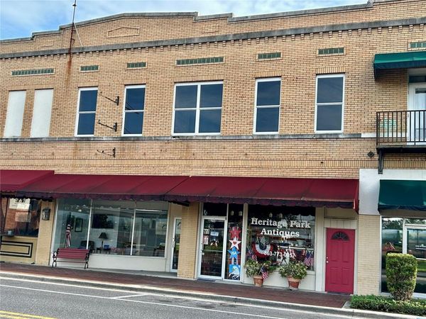 208 W MAIN STREET, WAUCHULA, FL 33873