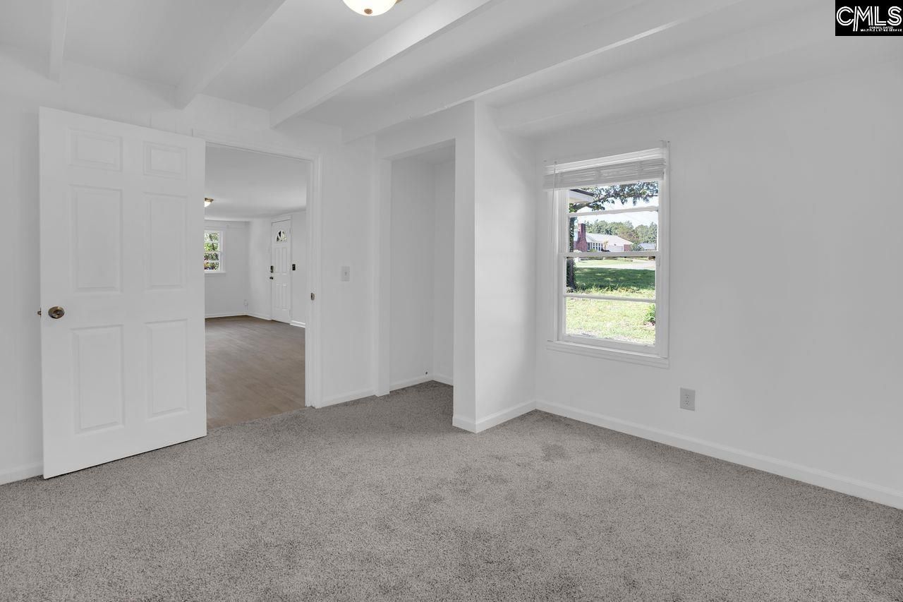 1502 Pine Street Photo 17