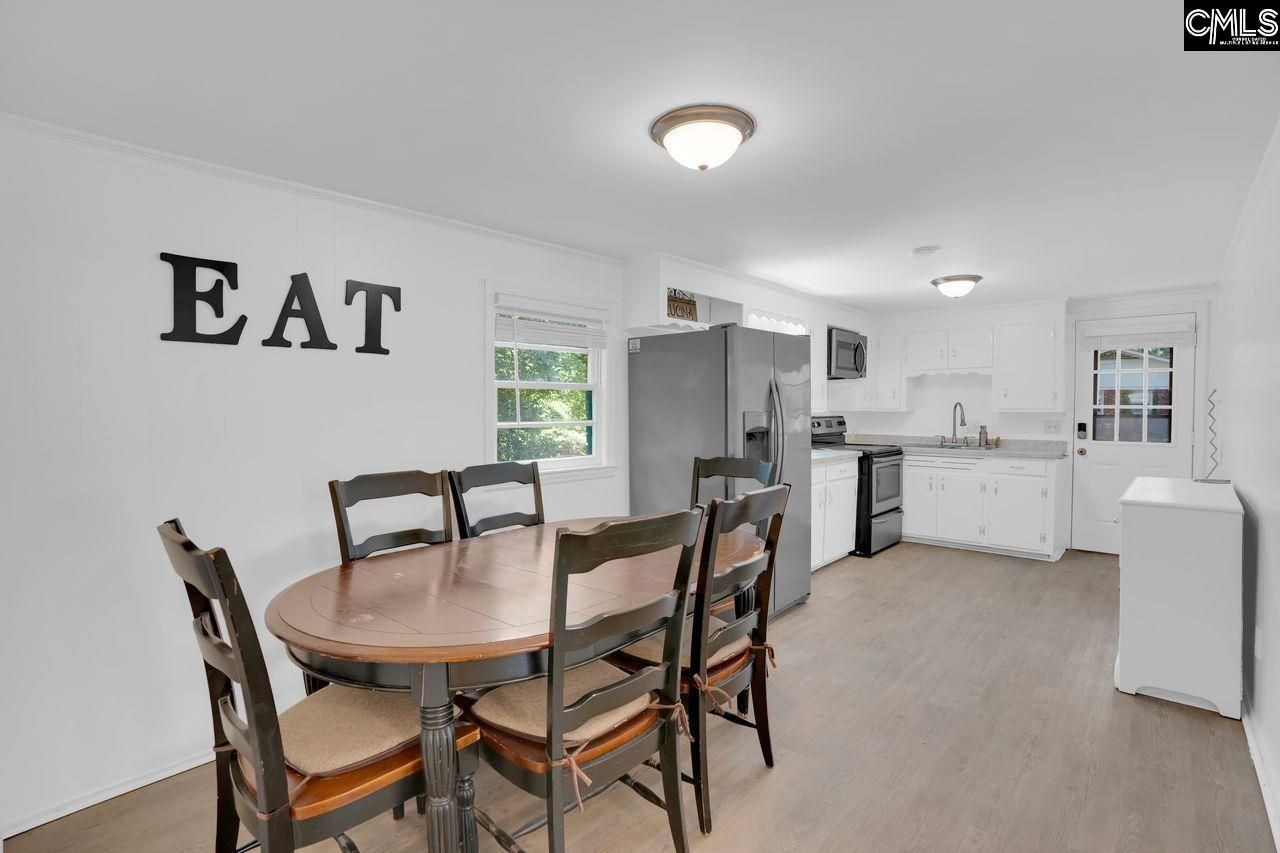 1502 Pine Street Photo 8