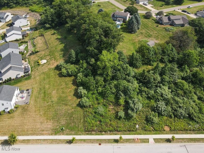 2771 Superior Drive, Green, OH 44685 Photo 9