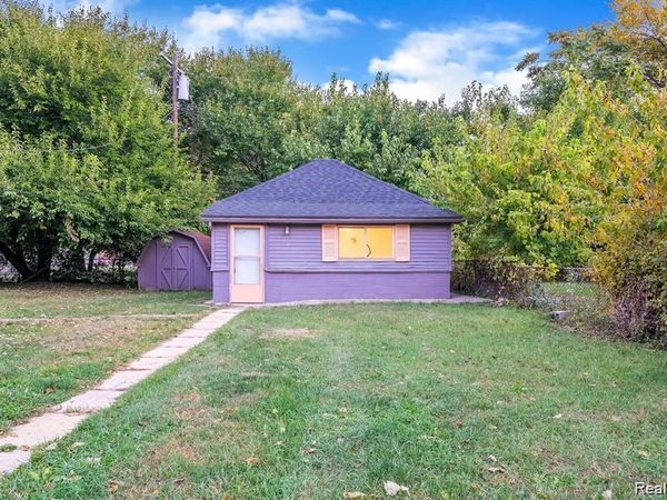 1943 Jarvis Avenue, Warren, MI 48091