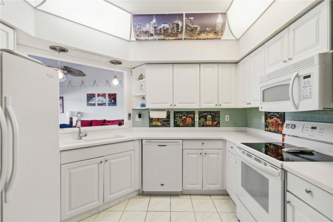 6568 Fairway Gardens Drive, Unit 6568, Bradenton, FL 34203 Photo