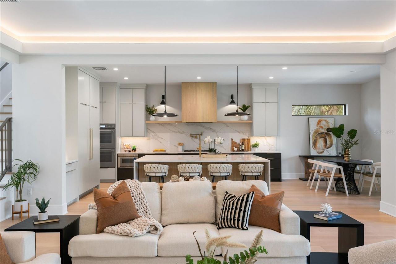 2606 N Dundee Street, Tampa, FL 33629 Photo