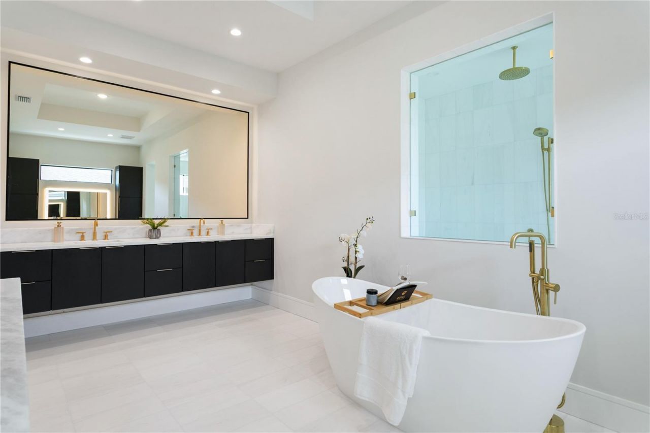 2606 N Dundee Street, Tampa, FL 33629 Photo