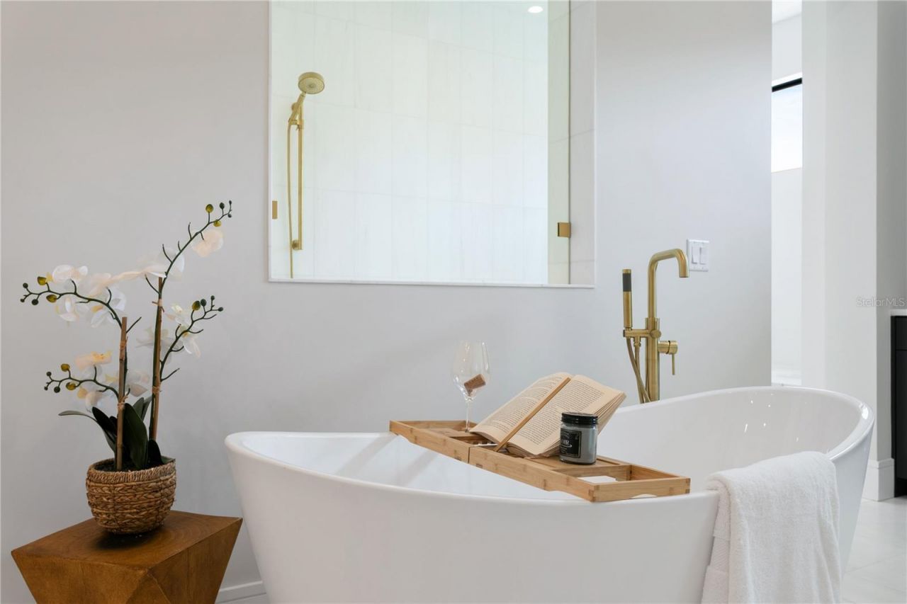 2606 N Dundee Street, Tampa, FL 33629 Photo