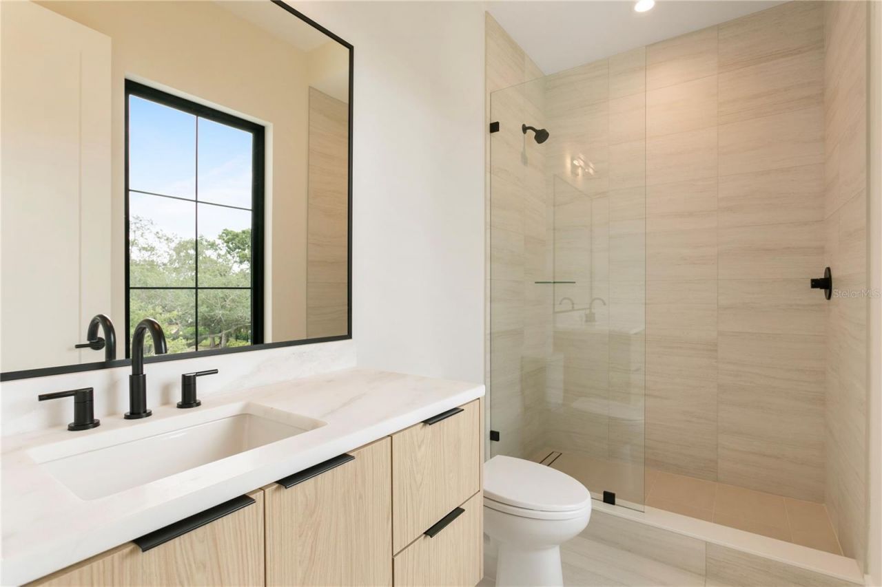 2606 N Dundee Street, Tampa, FL 33629 Photo