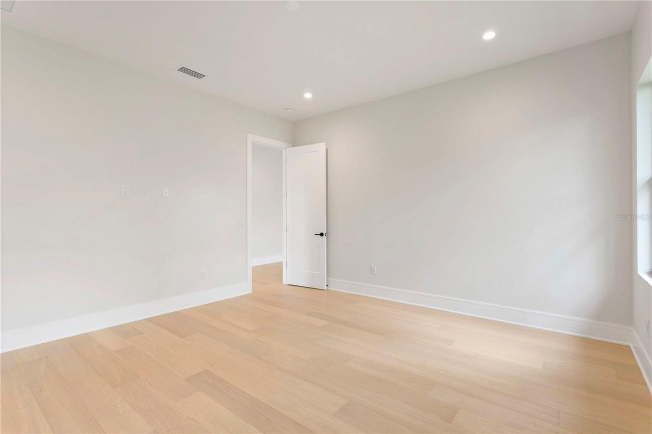 2606 N Dundee Street, Tampa, FL 33629 Photo