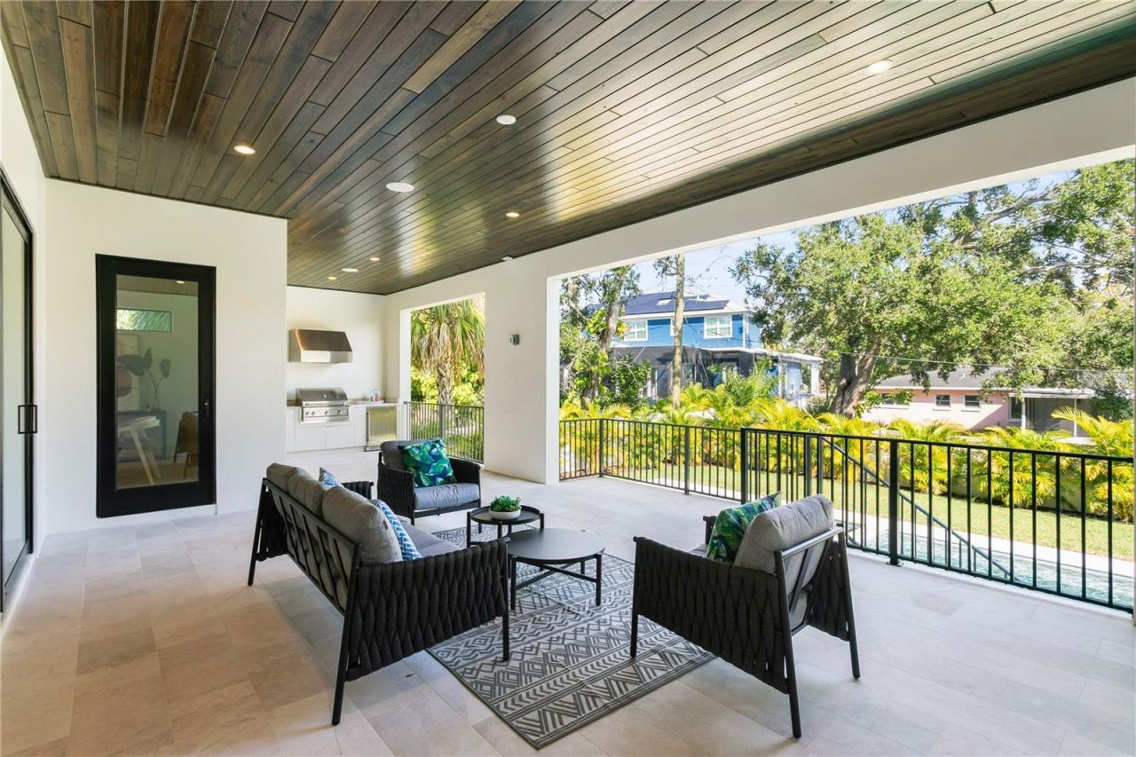 2606 N Dundee Street, Tampa, FL 33629 Photo