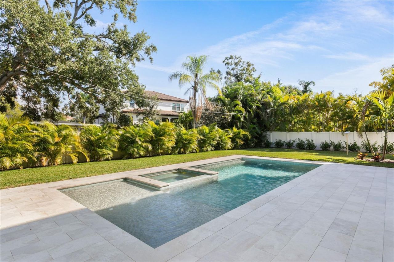 2606 N Dundee Street, Tampa, FL 33629 Photo