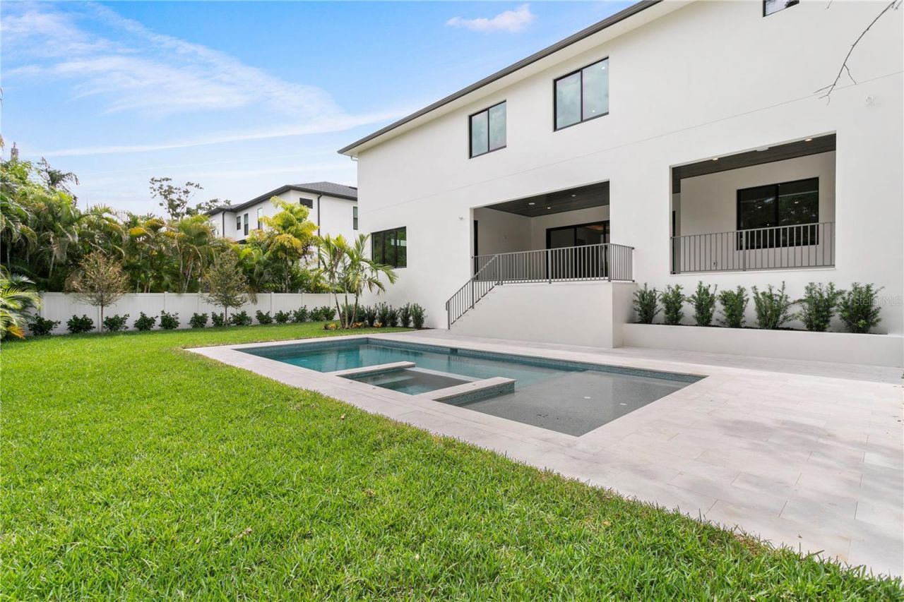 2606 N Dundee Street, Tampa, FL 33629 Photo