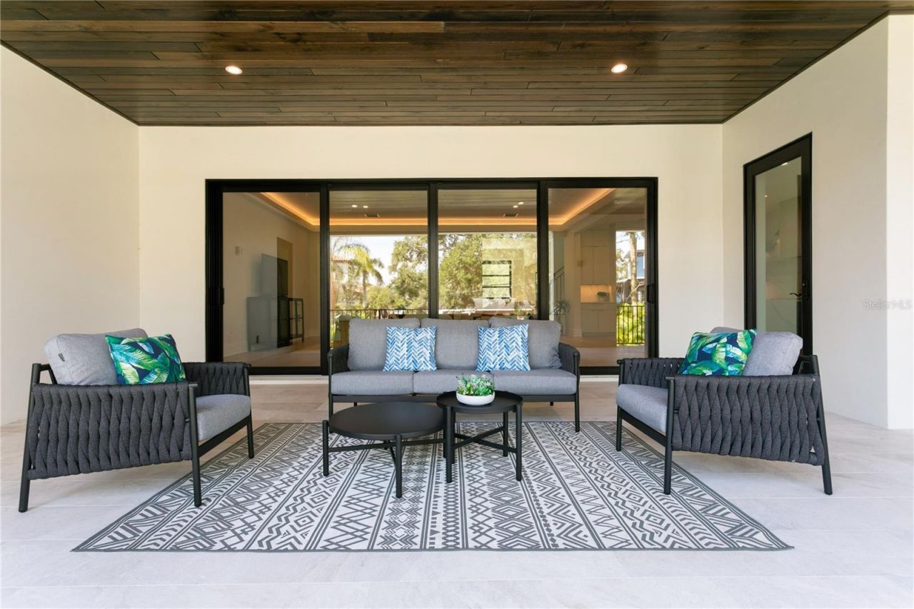 2606 N Dundee Street, Tampa, FL 33629 Photo