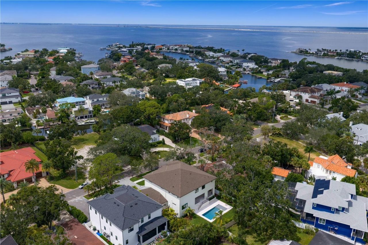 2606 N Dundee Street, Tampa, FL 33629 Photo