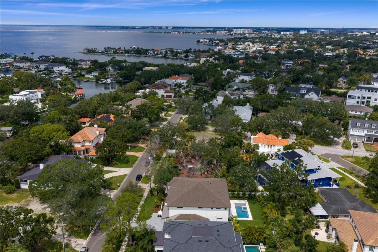 2606 N Dundee Street, Tampa, FL 33629 Photo