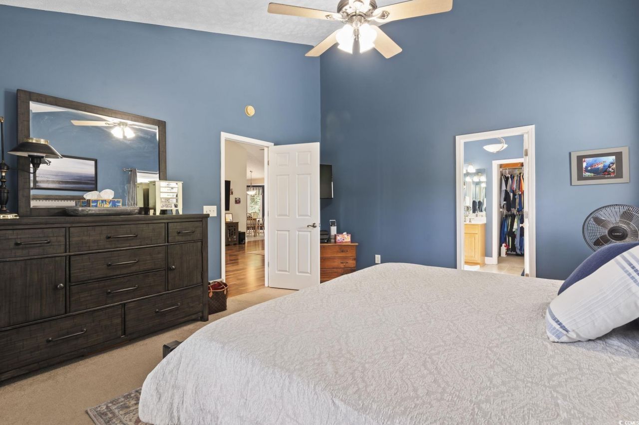 188 Governors Loop Photo 19