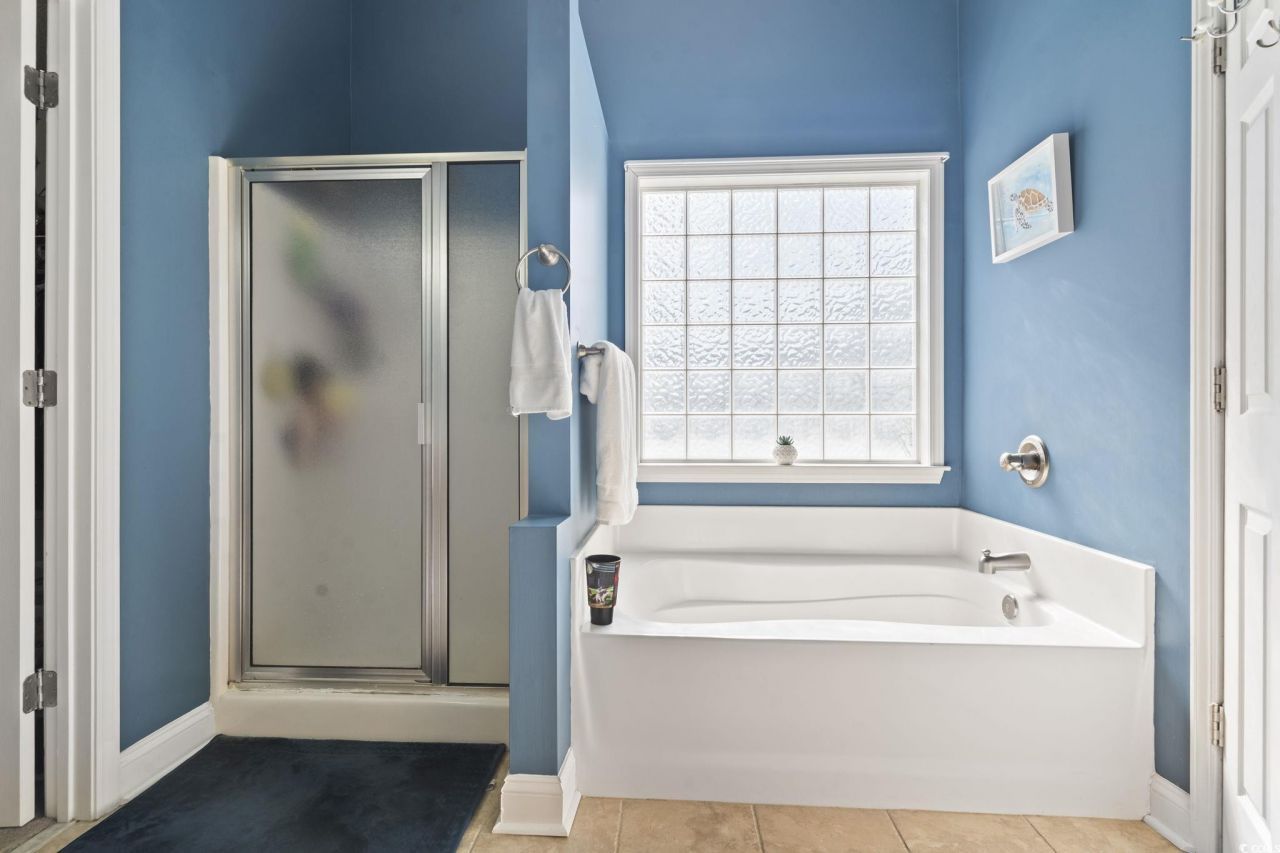 188 Governors Loop Photo 20