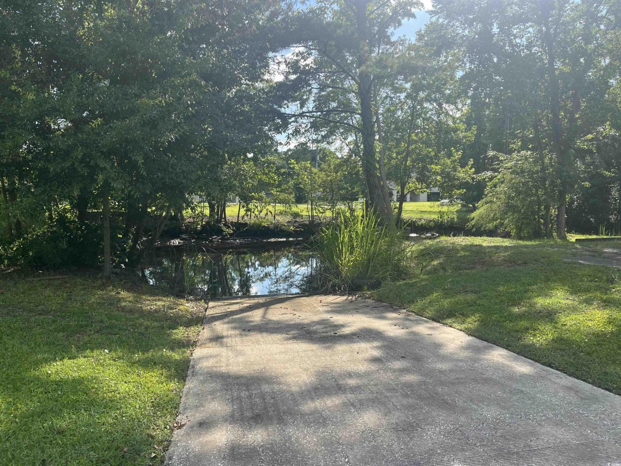 188 Governors Loop Photo 37