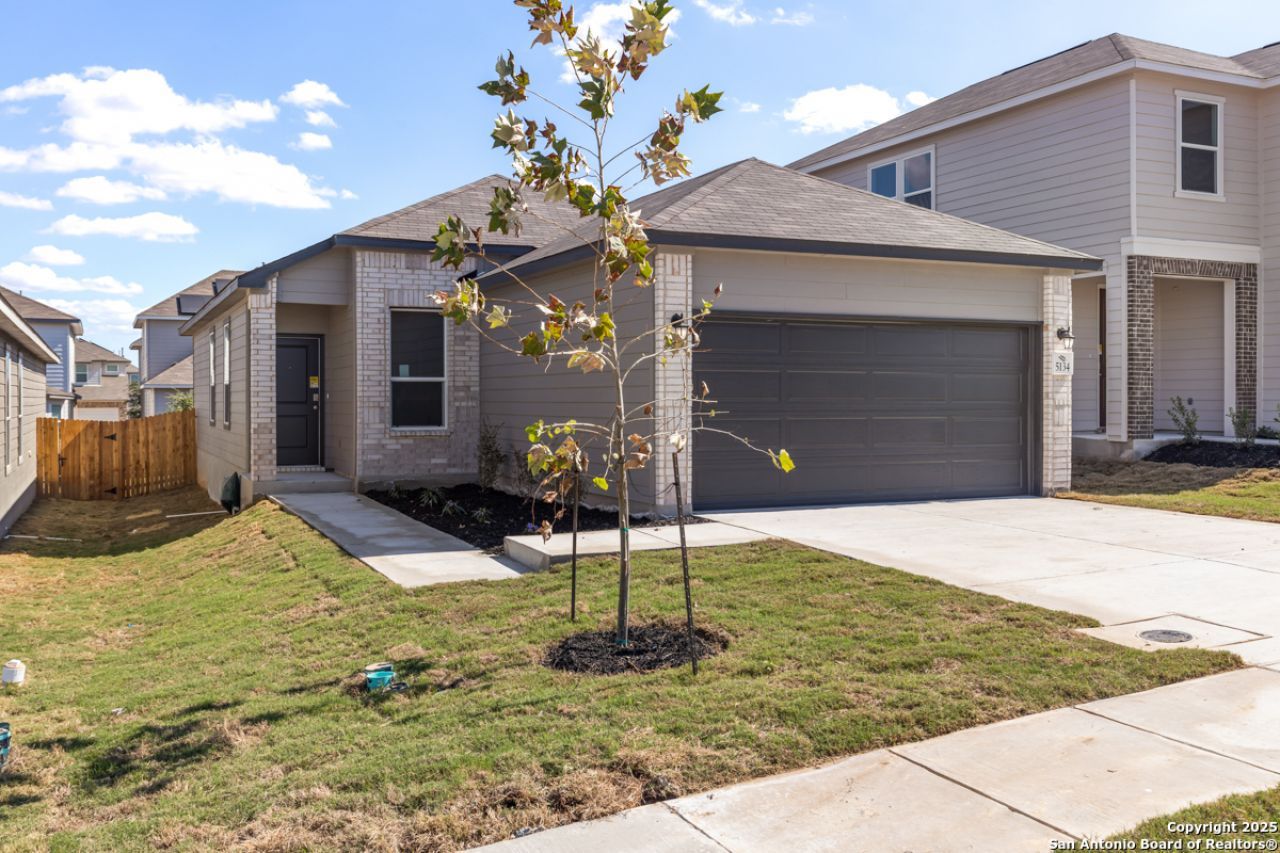 5134 Schaeffer Rdg, Converse, TX 78109 Main Photo