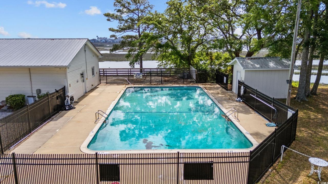 4614 Albatross St. Photo 21