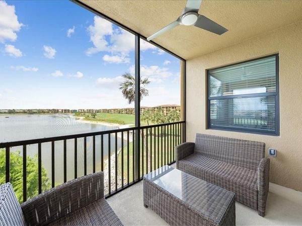 18011 Bonita National BLVD, Unit 933, BONITA SPRINGS, FL 34135