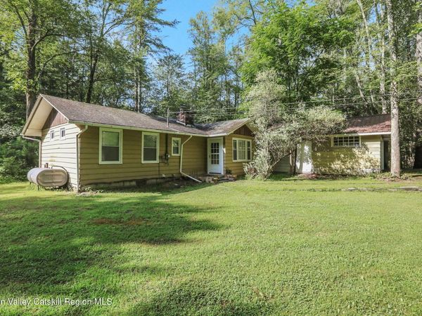 1055 Route 212, Saugerties, NY 12477