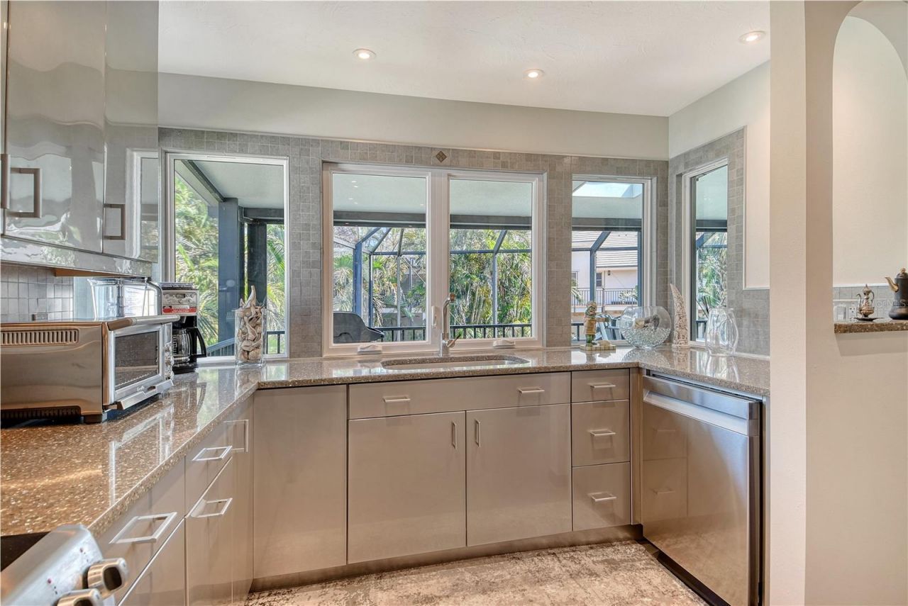 3210 Bayou Sound, Longboat Key, FL 34228 Photo